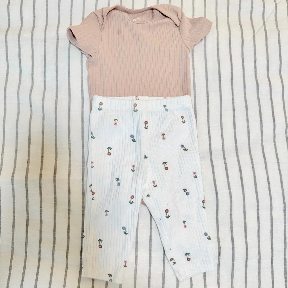 Adorable Baby‎ Clothing Sets in Pink and White Bundles